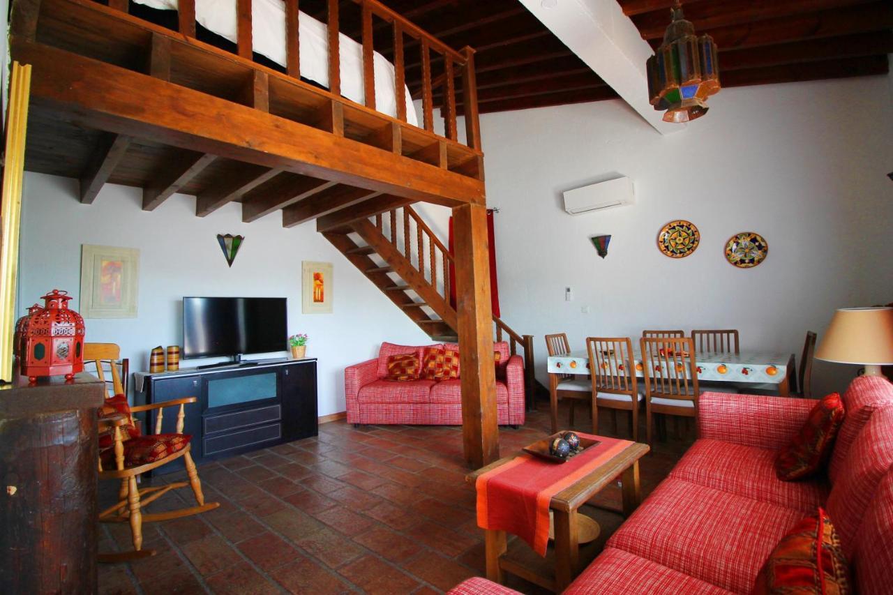 Casas Rurales Juzcar Centro Exterior photo